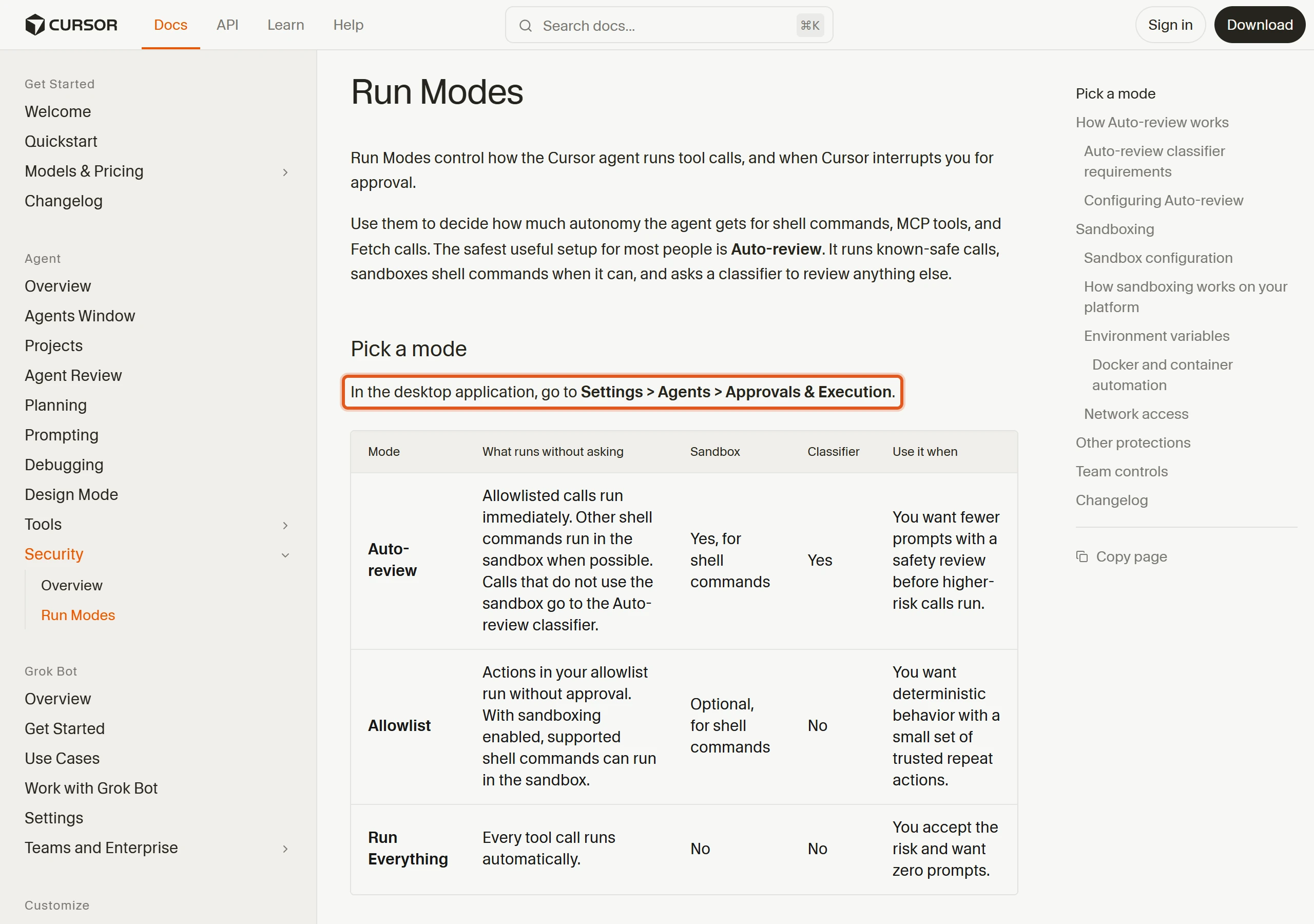 Cursor 官方 Run Modes 說明頁列出設定路徑 Settings > Agents > Approvals & Execution 與 3 種模式對照表